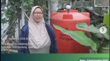 HADIR DI TENGAH KRISIS AIR, PERUMDA TIRTAWENING SALURKAN BANTUAN AIR TANGKI